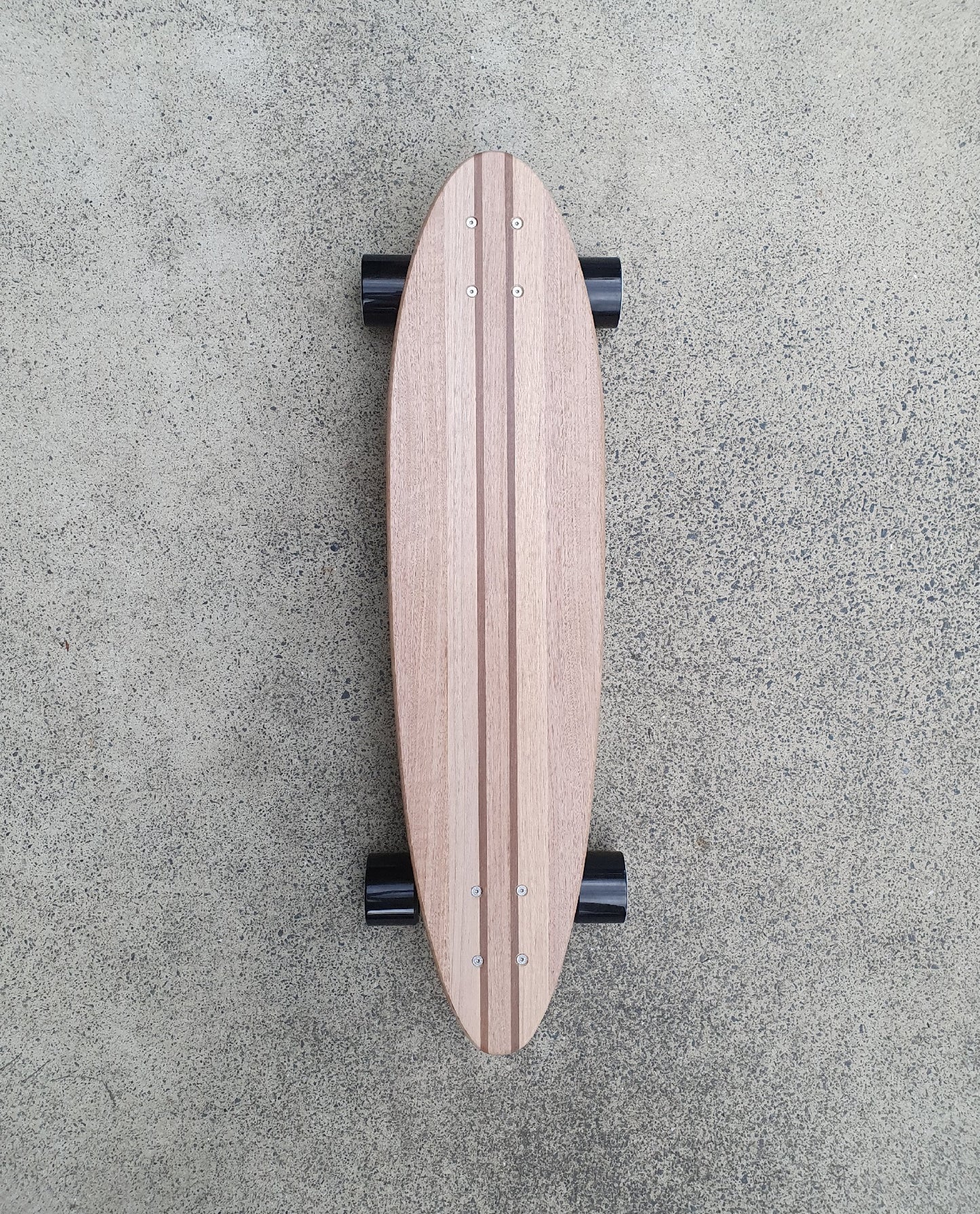 33 Inch Surfin' Bird 'Belongil Cruiser' Skateboard