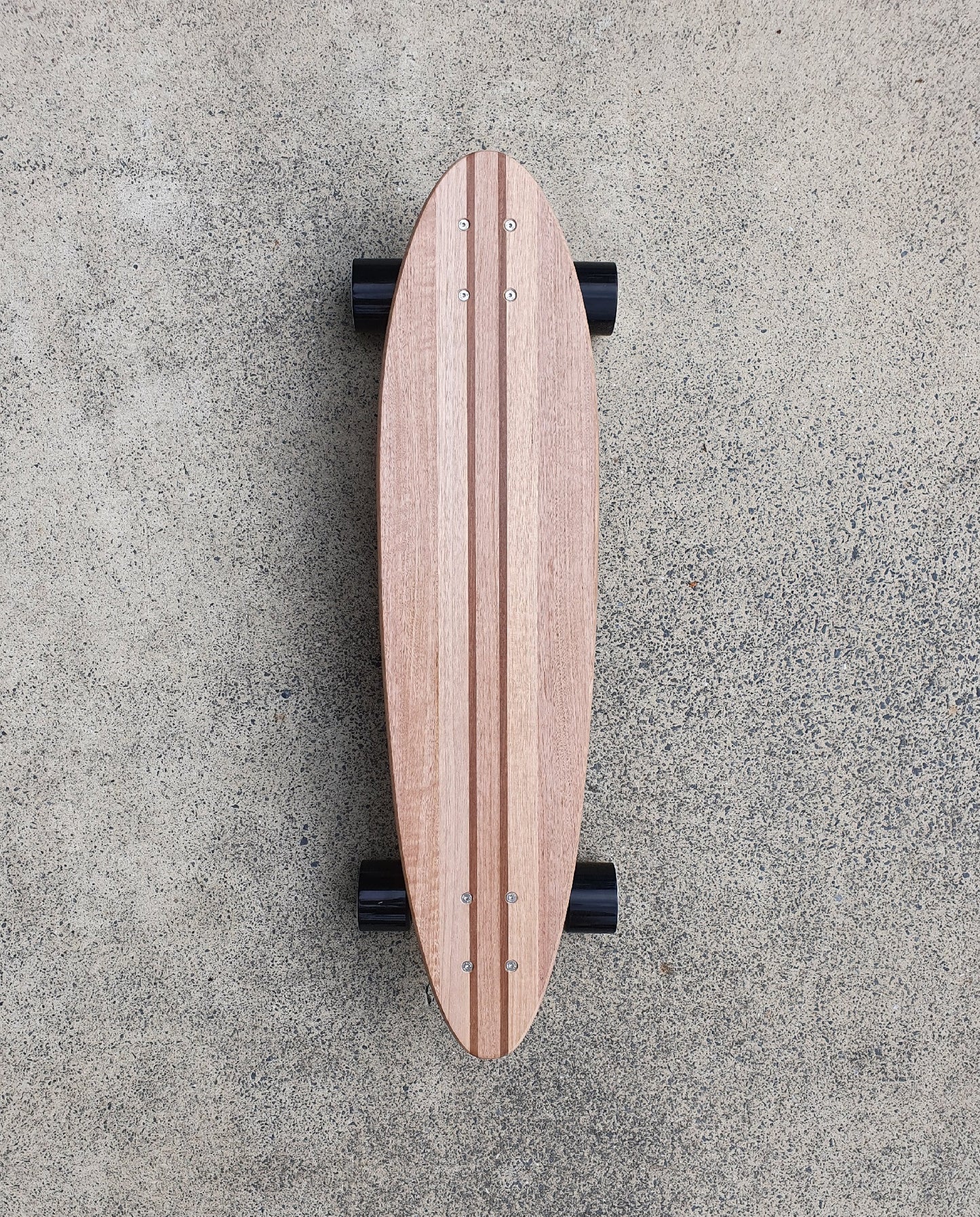 33 Inch Surfin' Bird 'Belongil Cruiser' Skateboard